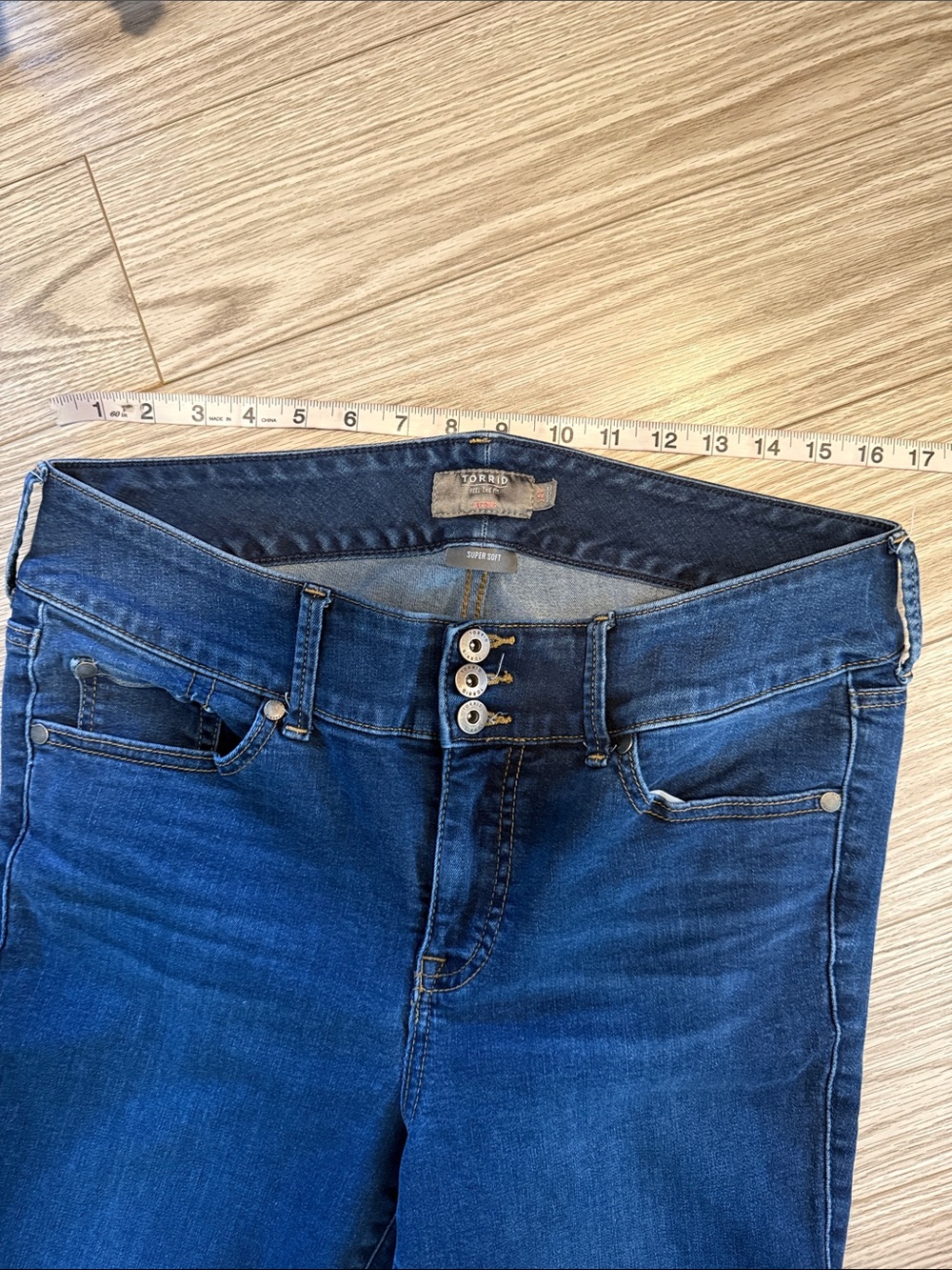 Torrid Jegging - Picture 3 of 7